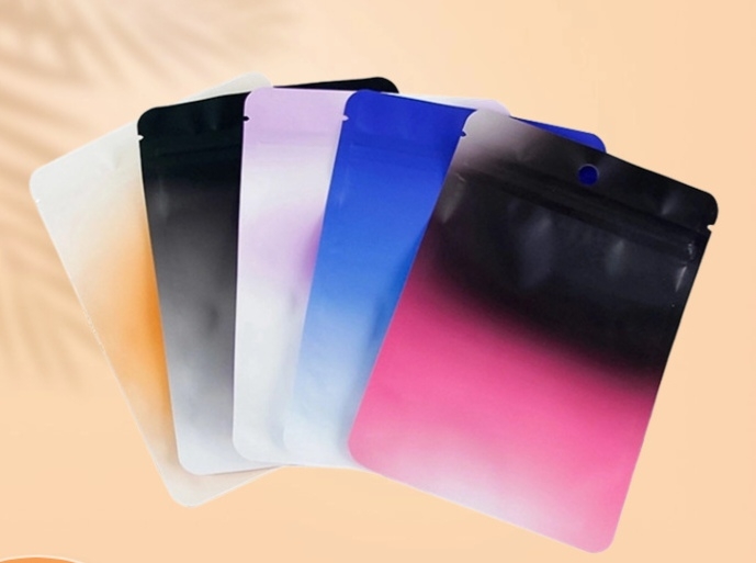 100pcs Colored Resealable Zip Locks (8 * 12cm) - Image 3